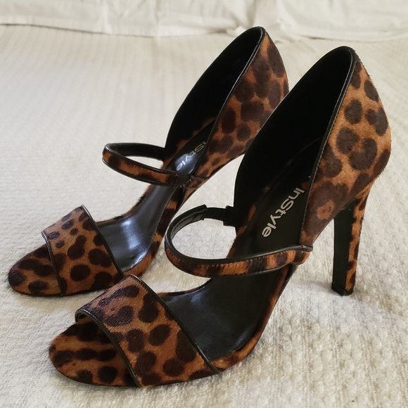 Nine West Leopard Print Heels Size 5.5 - Picture 1 of 4